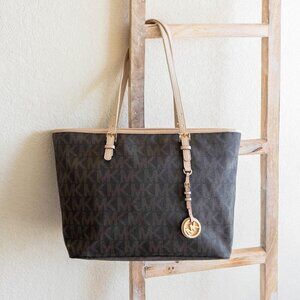 EUC! MICHAEL KORS MK SIGNATURE JET SET TRAVEL TOTE LARGE BEIGE/BROWN/GOLD